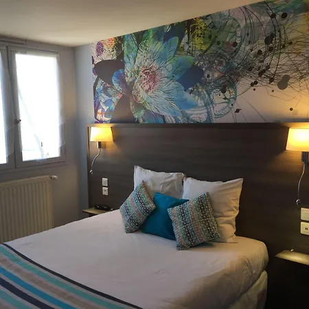 Hotel De L'avenue Tarbes