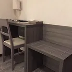 De L'avenue Hotel Tarbes