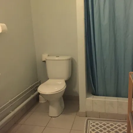 De L'avenue 2* Tarbes