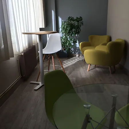 Hotel De L'avenue 2*