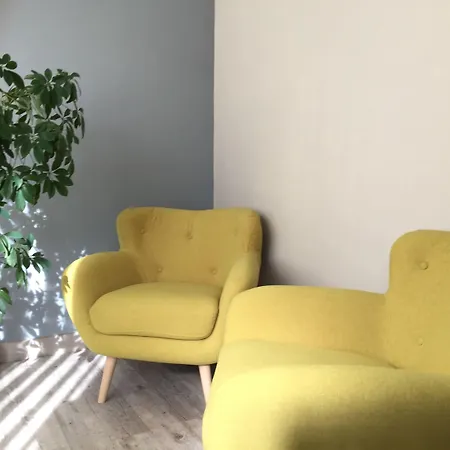 فندق De L'avenue 2*