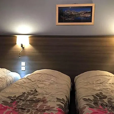 De L'avenue Hotel 2*