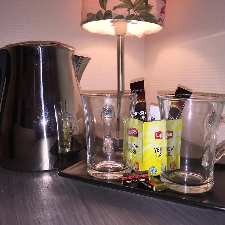 فندق De L'avenue