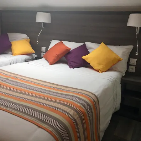 De L'avenue 2* تارْب