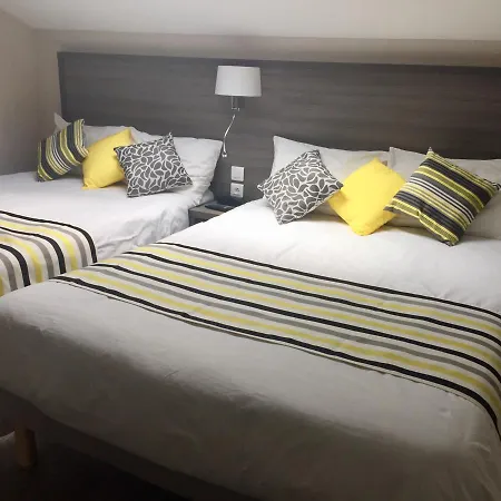 De L'avenue Hotel 2*