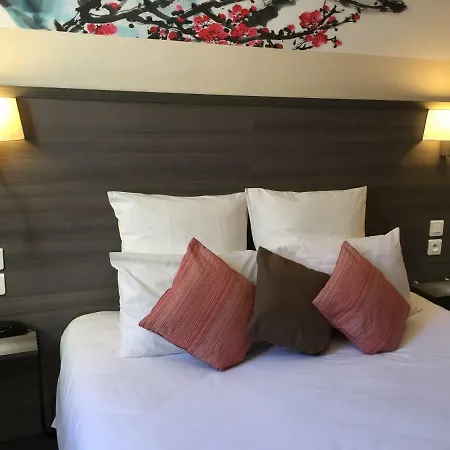 De L'avenue Hotel 2*